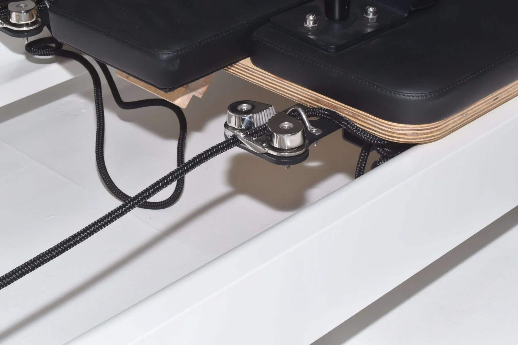 Queen Studio 2.0 Pilates Reformer detail view